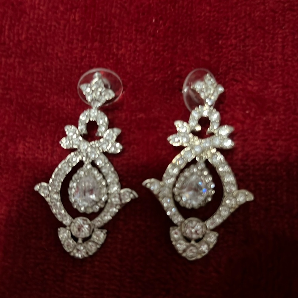 Rhinestone earrings, brand new
